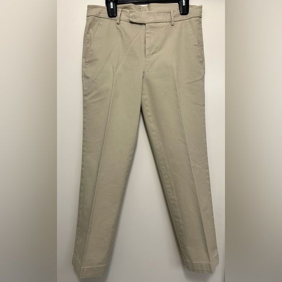 Uniqlo Pants - EUC women’s Uniqlo beige cotton straight leg pants Sz 12
